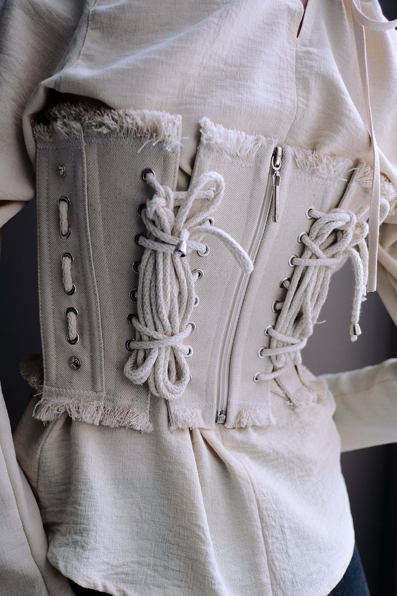 Short leather corset